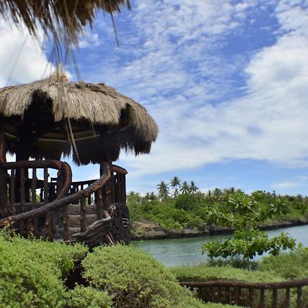 Mangodlong Rock Resort Cebú Exterior foto